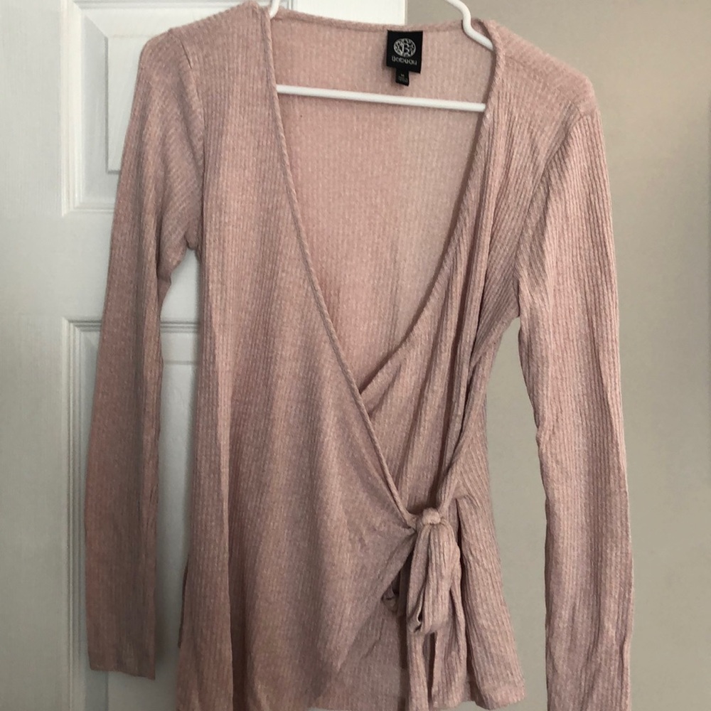 Light pink wrap shirt - cotton.